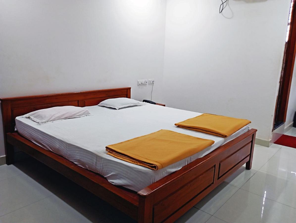 Staymaker Shri Shakti Residency 후블리 외부 사진
