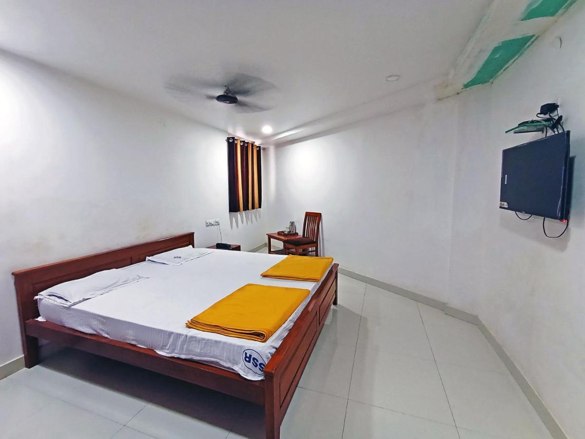 Staymaker Shri Shakti Residency 후블리 외부 사진