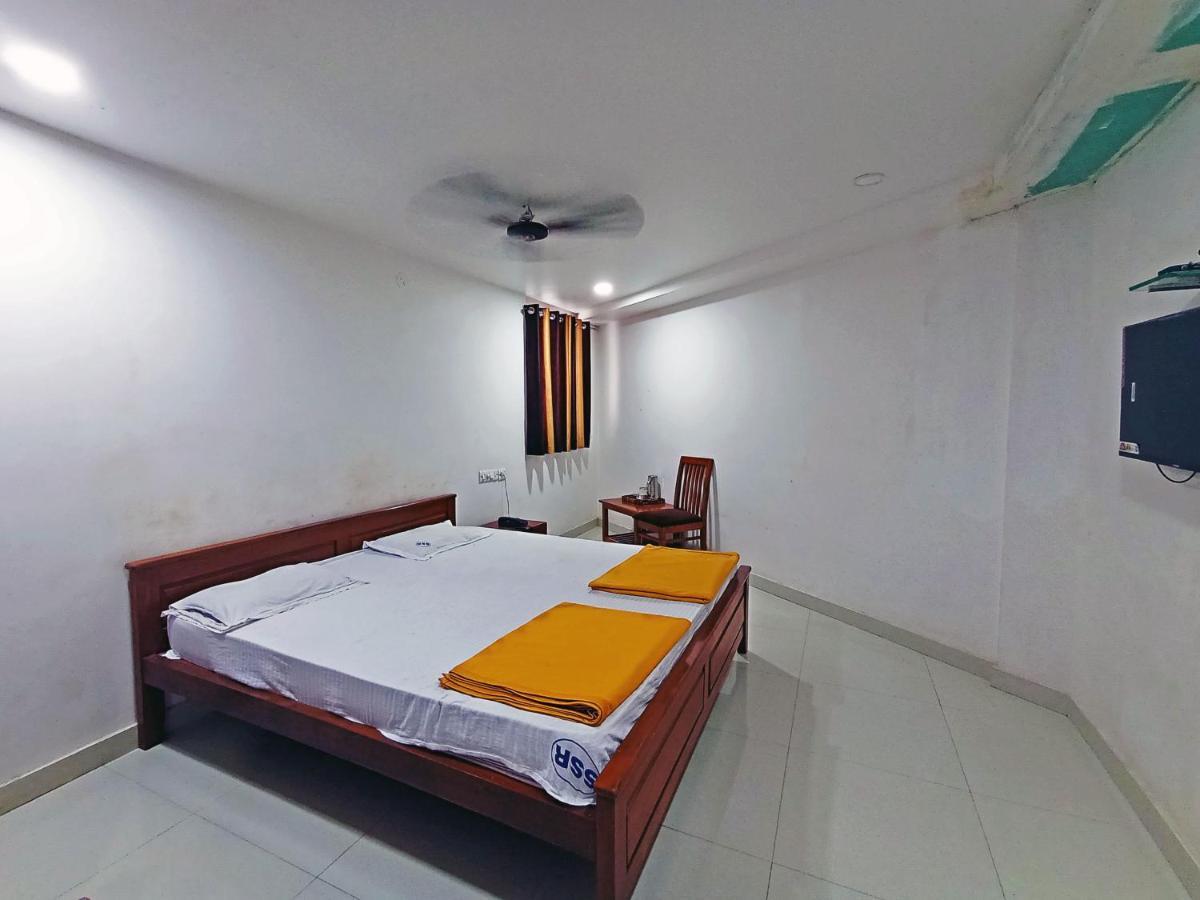 Staymaker Shri Shakti Residency 후블리 외부 사진