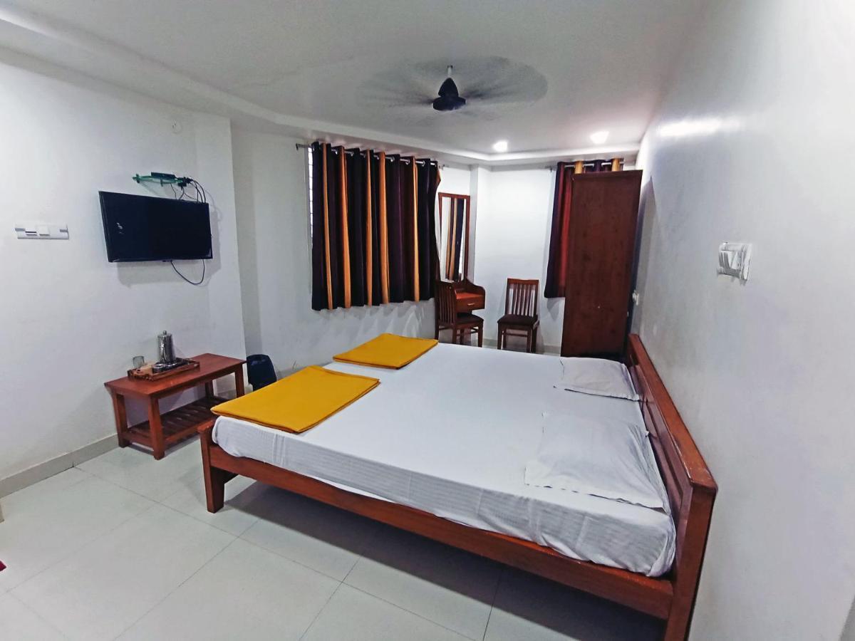 Staymaker Shri Shakti Residency 후블리 외부 사진