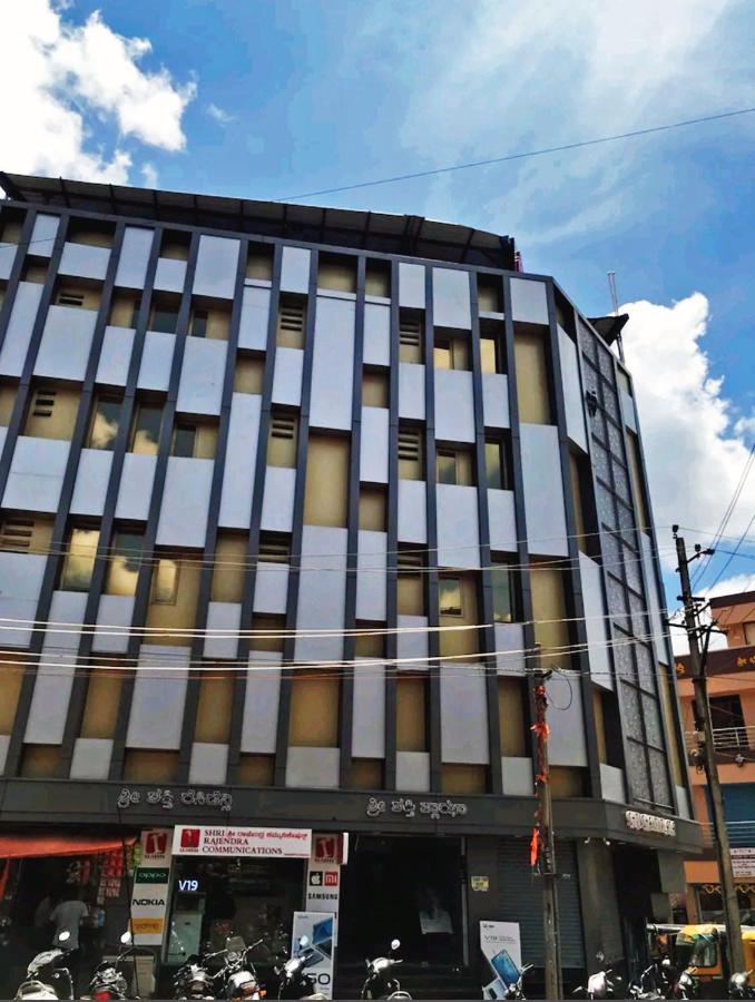 Staymaker Shri Shakti Residency 후블리 외부 사진