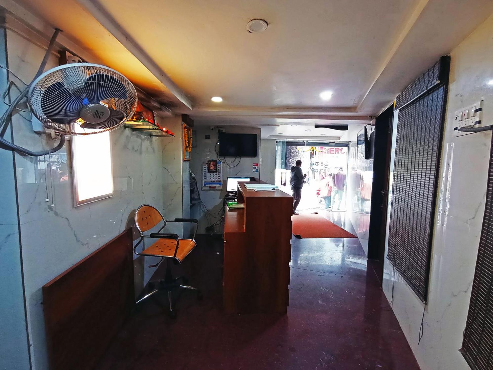 Staymaker Shri Shakti Residency 후블리 외부 사진